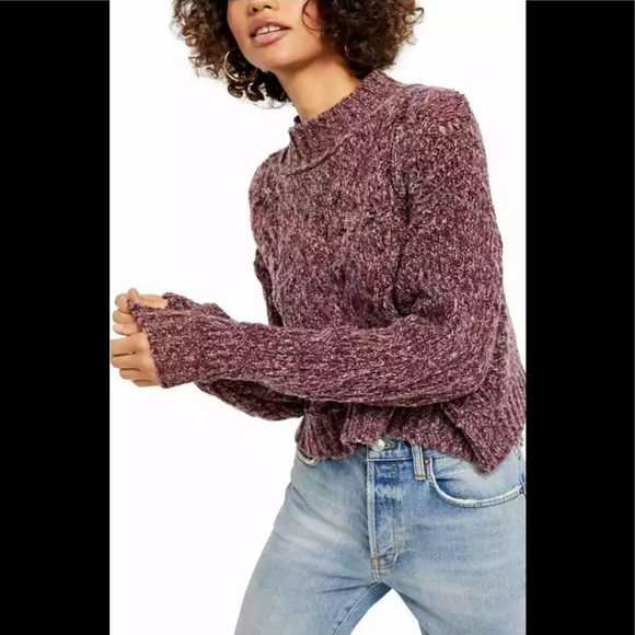 Free People Berry color Crop Slouch Sweater Size L - Picture 10 of 11